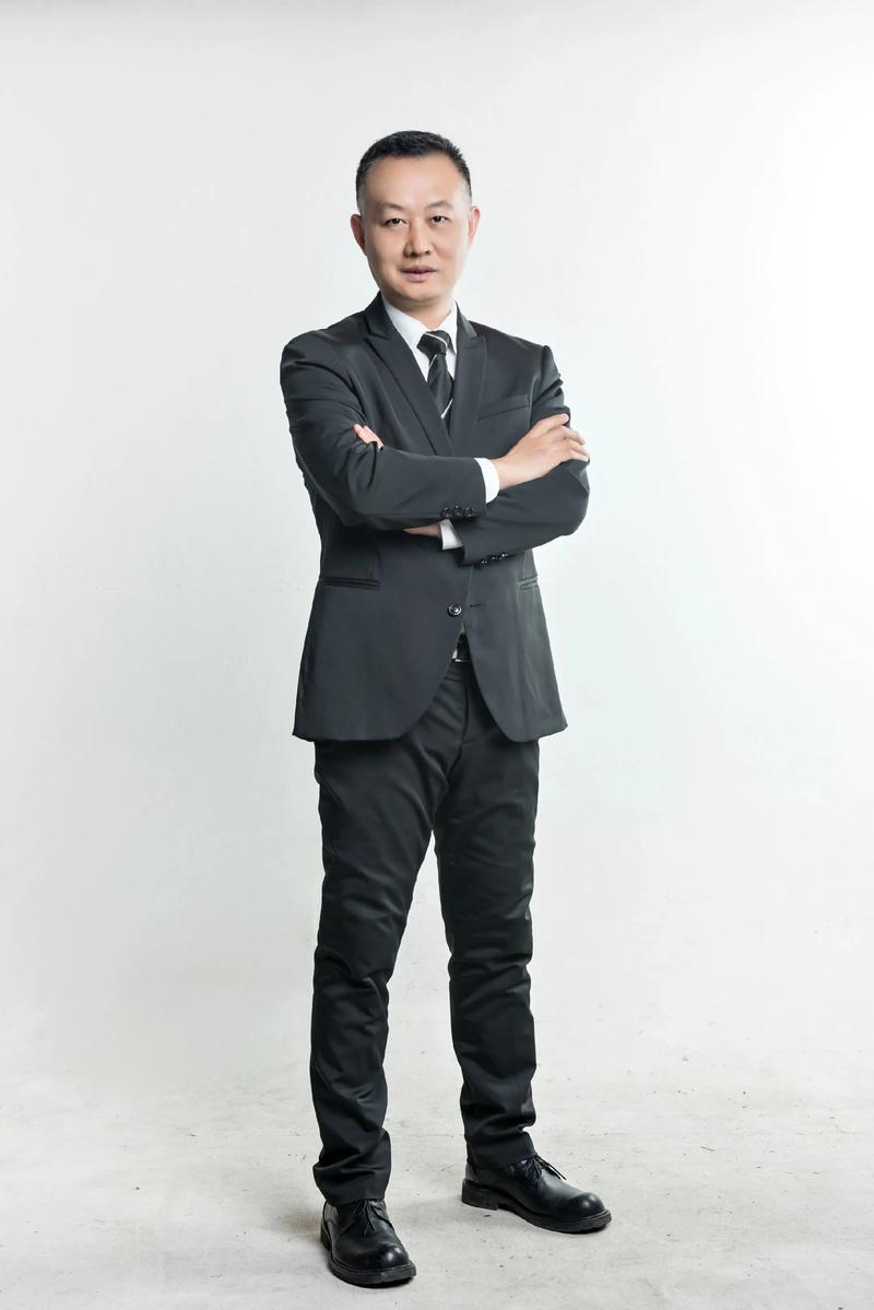 孙勇刚 导演 & 创意总监